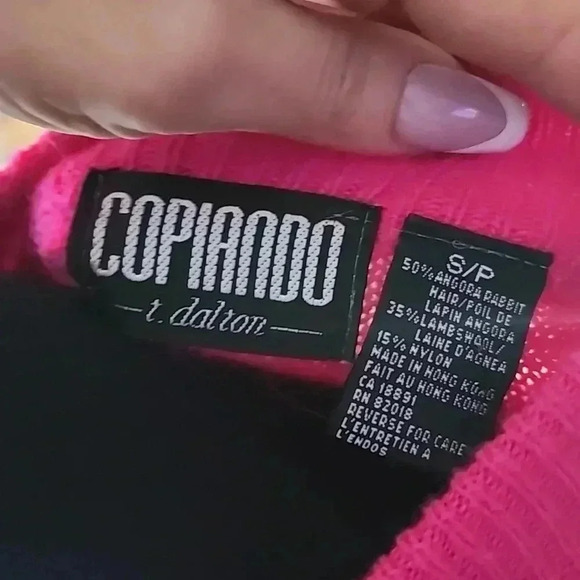 Rare Capiando sweater by t. Dalton. 50% Angora Rabbit 35% Lambs Wool 15% Nylon - Picture 4 of 4